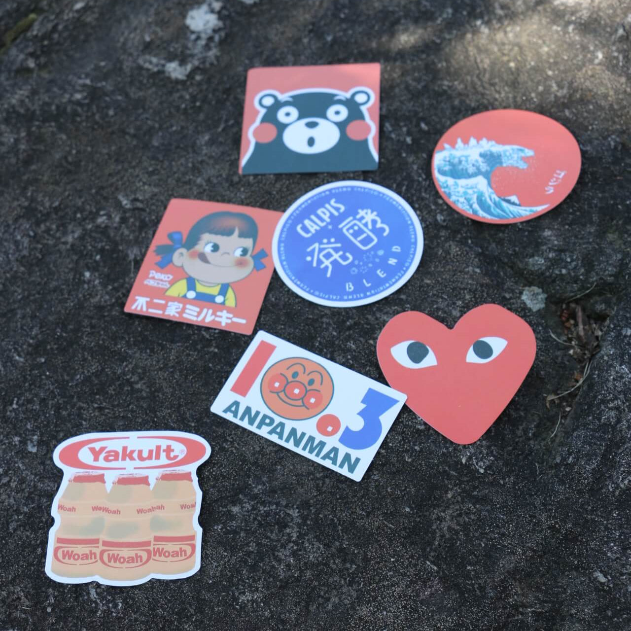 🇯🇵 31pcs Japanese Logo & Station Sign Stickers – Tokyo Travel Vinyl Pack